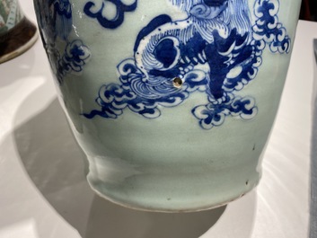 Three Chinese vases in qianjiang cai, celadon-ground and Nanking crackle-glazed porcelain, 19/20th C.