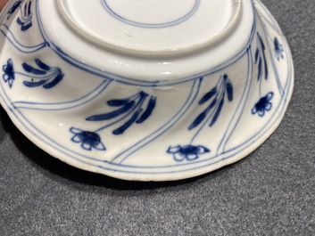 Une collection en porcelaine de Chine en bleu et blanc, Kangxi
