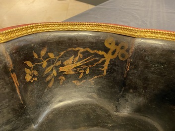 A Chinese quatrefoil jardini&egrave;re in red and black lacquer, Qianlong