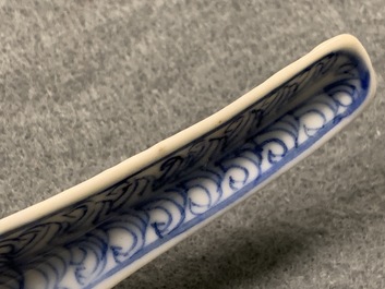 Dix cuill&egrave;res en porcelaine de Chine en bleu et blanc pour le march&eacute; Straits ou Peranakan, 19/20&egrave;me