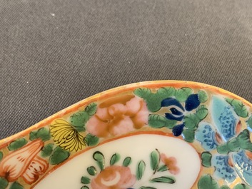 Huit cuill&egrave;res en porcelaine de Chine famille rose de Canton et polychrome, 19/20&egrave;me