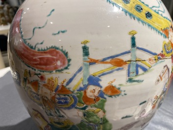 Un vase en porcelaine de Chine famille rose &agrave; d&eacute;cor de guerriers mont&eacute; en lampe en bronze dor&eacute;, 19/20&egrave;me