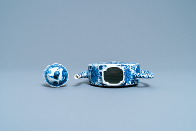 A rare Chinese blue and white circular teapot, Kangxi
