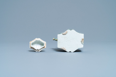 Une th&eacute;i&egrave;re couverte en biscuit &eacute;maill&eacute; vert, Kangxi