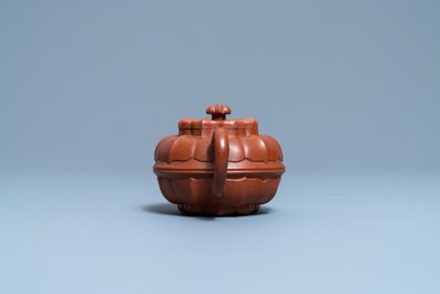 A Chinese Yixing stoneware teapot and cover, Kangxi