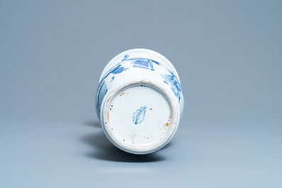 A Chinese blue and white narrative subject yenyen vase, 19th C.