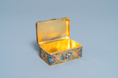 A Chinese enamelled silver-gilt rectangular box and cover, 20th C.