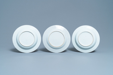 Deux plats et cinq assiettes en porcelaine de Chine, Kangxi/Qianlong