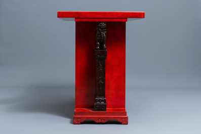 A Chinese qianjiang cai plaque mounted in a wooden table, 19/20th C.