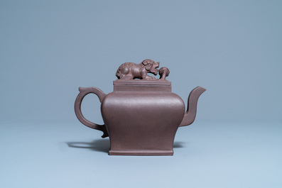 A large Chinese Yixing stoneware teapot and cover, Kangxi