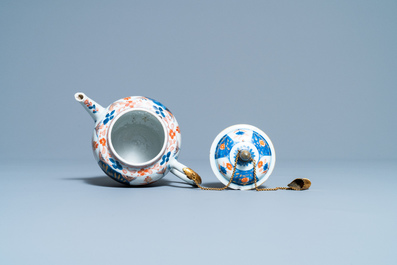 A Chinese gilt-mounted Imari-style teapot and cover, Kangxi