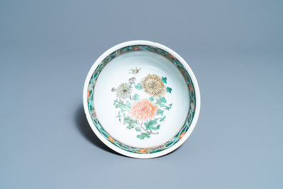 A Chinese famille verte bowl with flowers and fruits, Kangxi