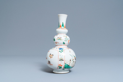 A Chinese famille verte double gourd vase, Kangxi