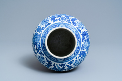 A Chinese blue and white 'lotus scroll' vase, 19th C.