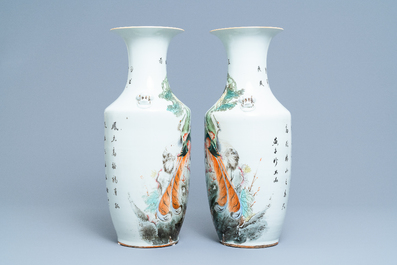 Deux paires de vases en porcelaine de Chine qianjiang cai, 19/20&egrave;me