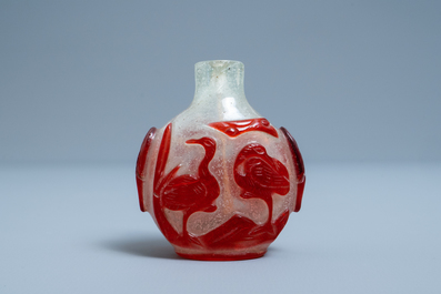 A Chinese red and white overlay glass snuff bottle, 18th C