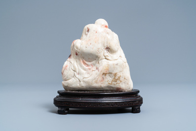 Un groupe de deux immortels en pierre &agrave; savon dite 'de Shoushan', Chine, Qing