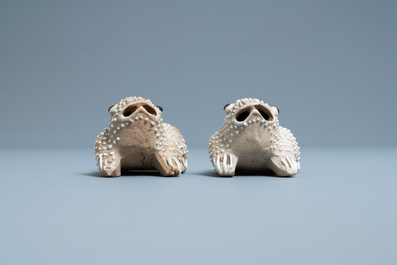 A pair of Chinese biscuit models of frogs or toads, Kangxi