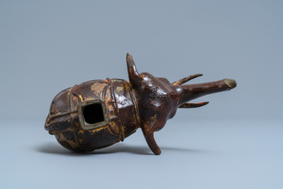 A Vietnamese gilt-lacquered bronze 'elephant' censer, 17th C.