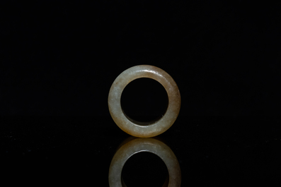 Un anneau d'archers en jade c&eacute;ladon, Chine, Ming