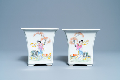 A pair of Chinese famille rose jardini&egrave;res on stands, Qianlong mark, Republic
