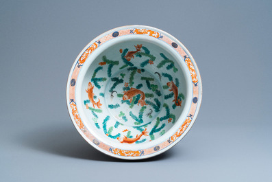 A large Chinese Imari-style fish bowl, Kangxi