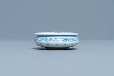 A rare Chinese blue and white 'erotical subject' box and cover, Kangxi