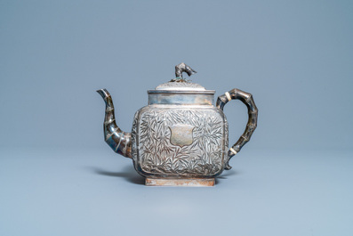 A large Chinese silver teapot and cover, 19th C.