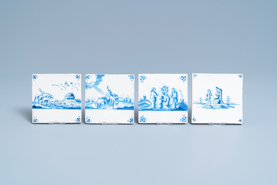 Douze carreaux aux sujets religieux en fa&iuml;ence de Delft en bleu et blanc, 17/18&egrave;me
