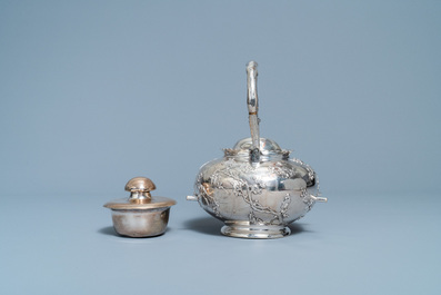 A Chinese silver teapot on stand, Luen Wo, Shanghai, 19th C.