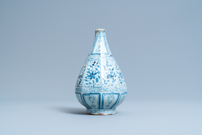 A Chinese blue and white octagonal bottle vase with floral design, Hongwu