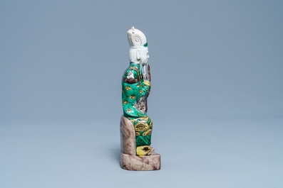 Une figure de Wenchang Wang en biscuit &eacute;maill&eacute; vert, Kangxi