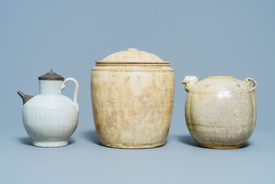 A Chinese celadon-glazed 'Jue' ewer, a qingbai-glazed wine ewer and a storage vessel, Song/Yuan