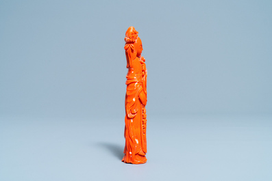 A Chinese carved red coral figure of a lady, 19/20th C.