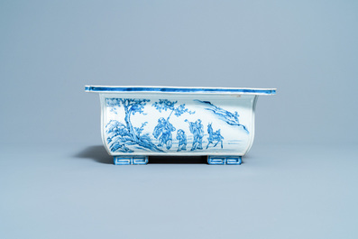 A Chinese blue and white rectangular jardini&egrave;re, Kangxi/Yongzheng