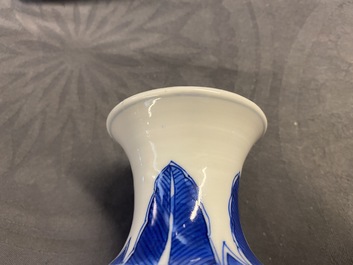 A Chinese blue and white rouleau vase, Kangxi
