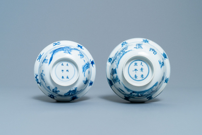 Twee Chinese blauw-witte kommen, Kangxi