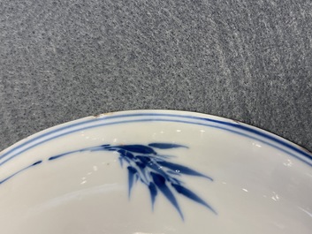 Une coupe en porcelaine de Chine en bleu, blanc et rouge de cuivre, Kangxi