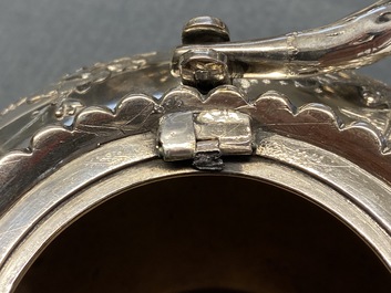 A Chinese silver teapot on stand, Luen Wo, Shanghai, 19th C.