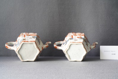 A pair of very large Chinese Imari-style teapots and covers, Kangxi