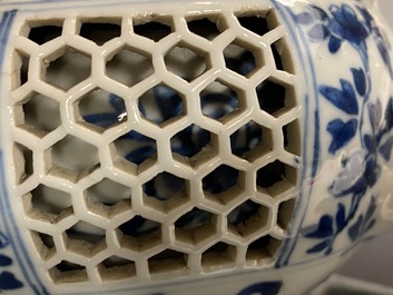 A Chinese blue and white reticulated double-walled teapot and cover, Transitional period