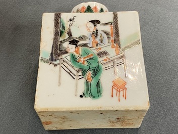 A Chinese famille verte tea caddy, Kangxi
