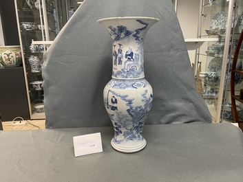 A Chinese blue and white narrative subject yenyen vase, 19th C.