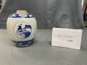 A Chinese blue and white tea caddy, six cups, two saucers and two plates, Kangxi/Yongzheng