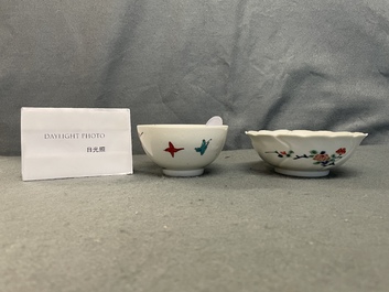Deux bols et une coupe en porcelaine de style Kakiemon, Japon, Edo