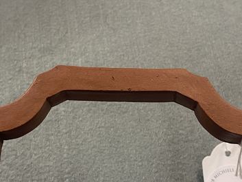 Une th&eacute;i&egrave;re couverte en gr&egrave;s de Yixing, Kangxi