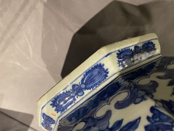 A Chinese blue and white hexagonal 'hu' vase with floral design, Qianlong mark, 19th C.