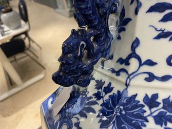 A Chinese blue and white hexagonal 'hu' vase with floral design, Qianlong mark, 19th C.