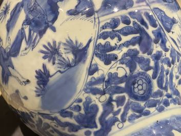 Two Chinese blue and white vases and covers, Wanli