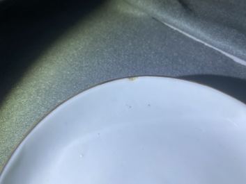 Een Chinese blauw-witte 'Bleu de Hue' dekselkom voor de Vietnamese markt, 19e eeuw